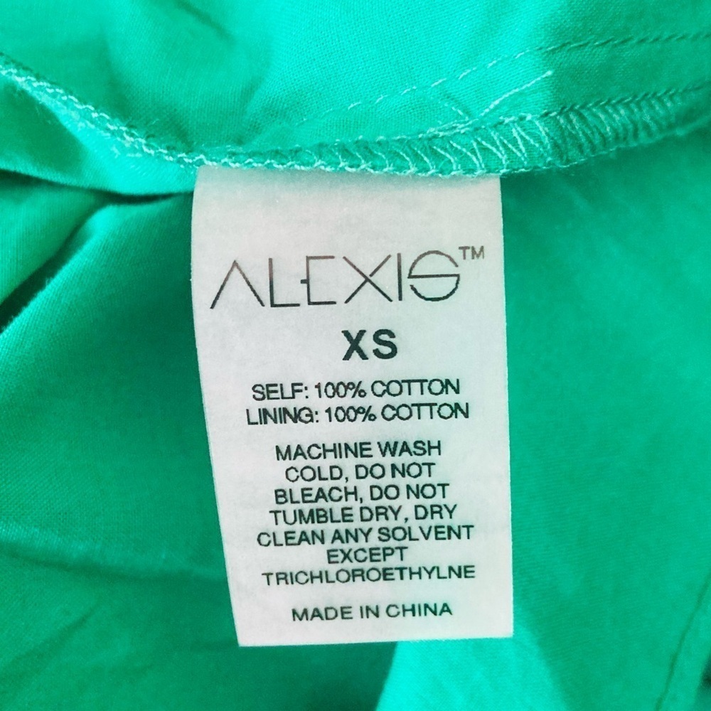 Alexis green “Daksha” mini dress with eyelet trim at hem and balloon sleeves. XS - Picture 9 of 9